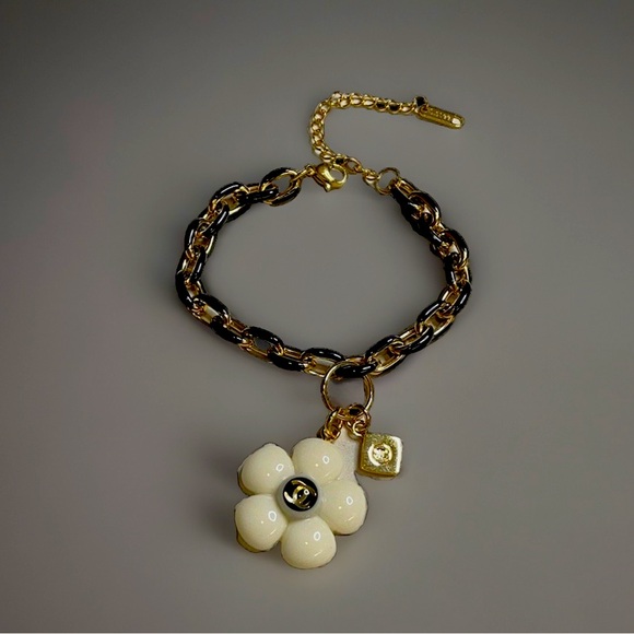 AUTH 2 Chanel Upcycled Charms Flower + CC wBlack Enamel Gold Tone Chain Bracelet - Picture 1 of 13